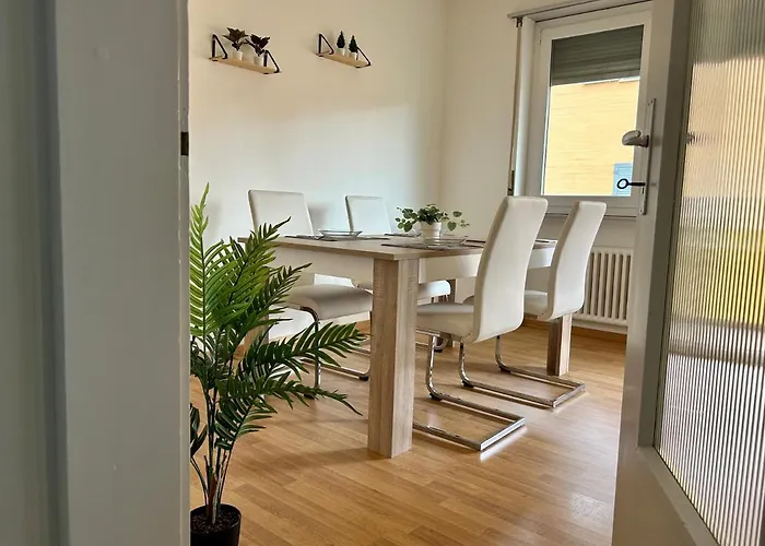 & Renovated - Near Train Station & Center * Lugano